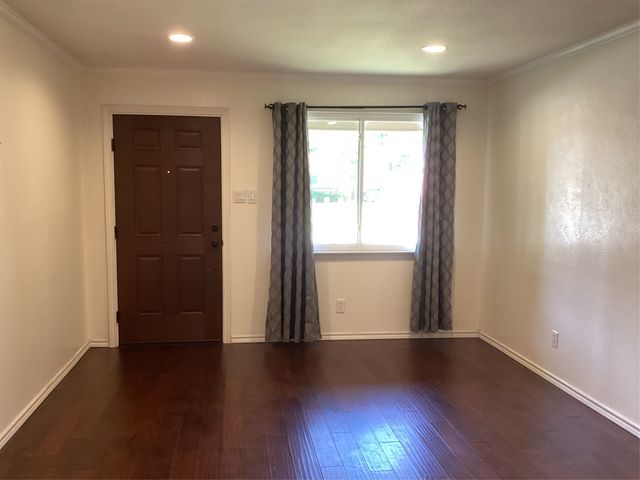 776 Ponderosa Drive, Hurst, TX 76053