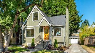 3430 42nd Avenue SW, Seattle, WA 98116