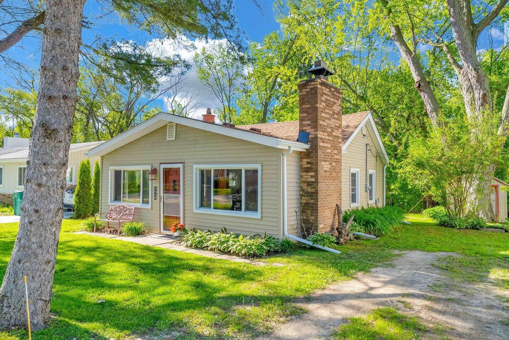 7526 Elmwood Road, Worth Twp, MI 48450