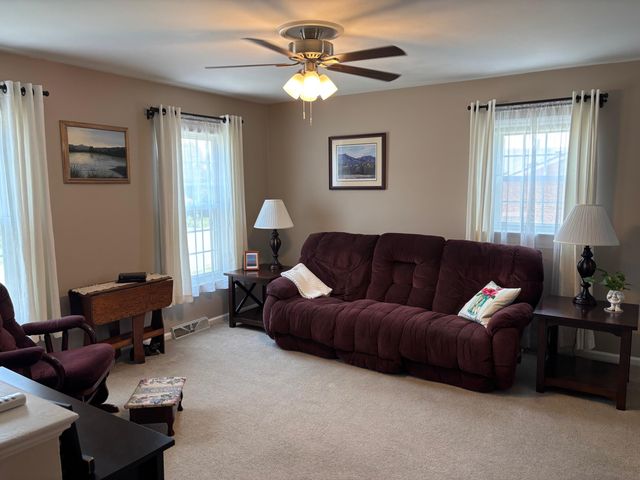6356 Bunker LN, Roanoke, VA 24019