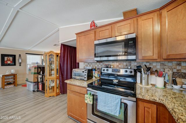 510 S 83RD Place, Mesa, AZ 85208
