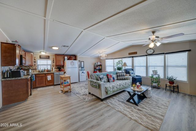 510 S 83RD Place, Mesa, AZ 85208
