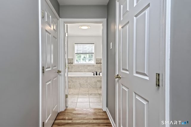 2 Cordone Circle, West Haven, CT 06516