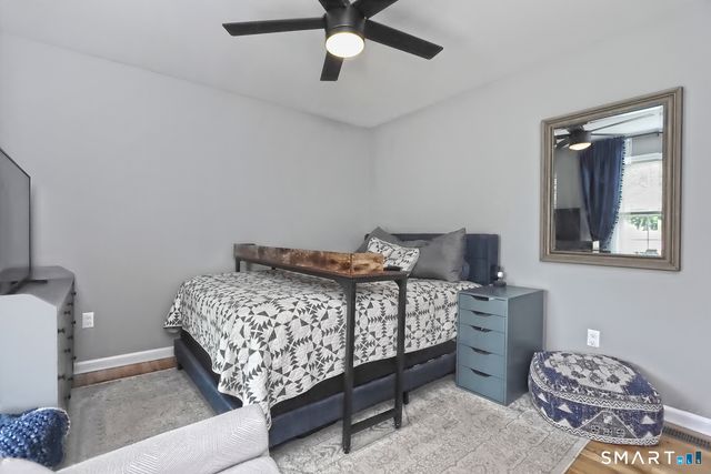 2 Cordone Circle, West Haven, CT 06516