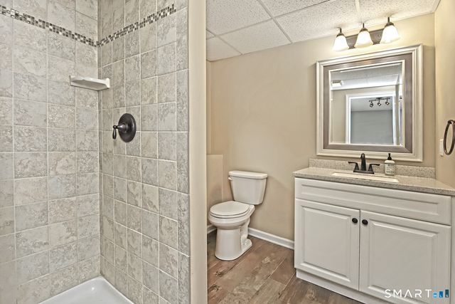 2 Cordone Circle, West Haven, CT 06516