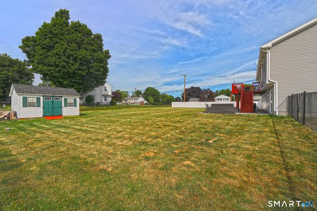 2 Cordone Circle, West Haven, CT 06516