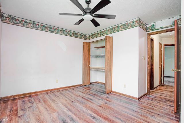 2100 Deer Lake Drive, Martinsville, IN 46151