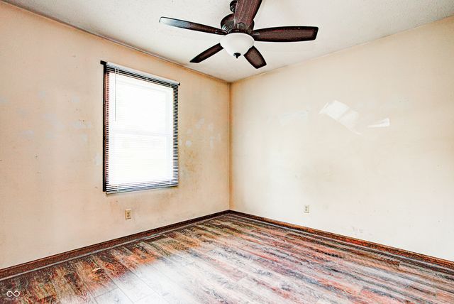 2100 Deer Lake Drive, Martinsville, IN 46151
