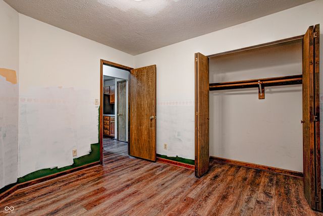 2100 Deer Lake Drive, Martinsville, IN 46151