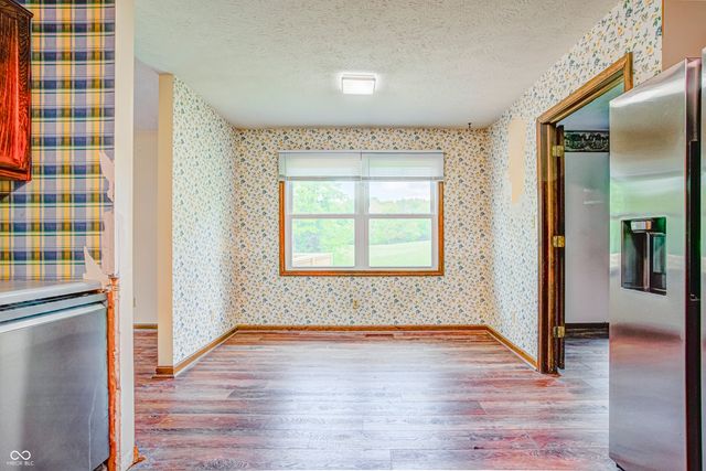 2100 Deer Lake Drive, Martinsville, IN 46151