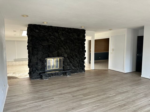 2507 Lincoln Avenue, Long Grove, IL 60047