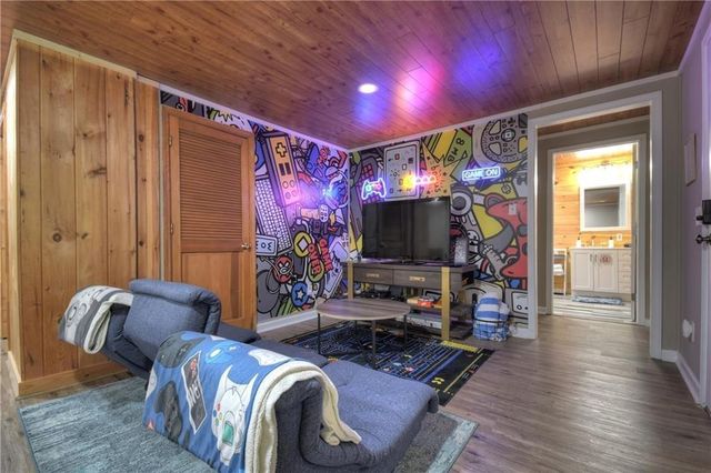 276 Pine Ridge Road, Ellijay, GA 30536