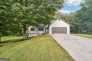 704 Poplar Springs Road, Hoschton, GA 30548