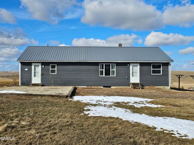 150 Bennett Street, Fortuna, ND 58844 property photo