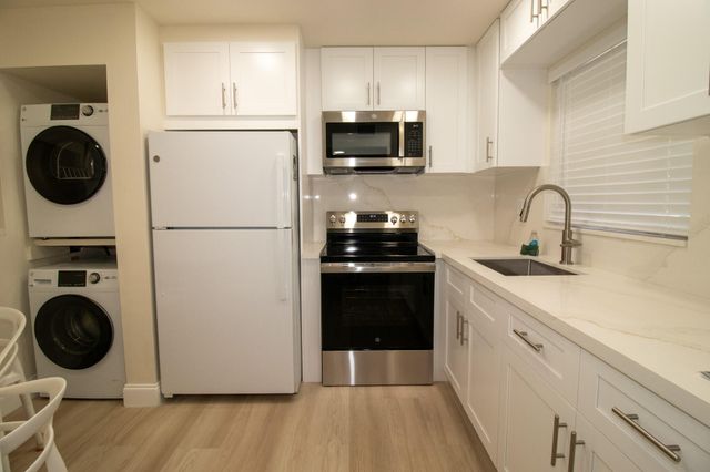 10100 NW 30th Court 107, Sunrise, FL 33322