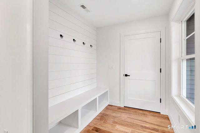 100 Tashua Road, Trumbull, CT 06611