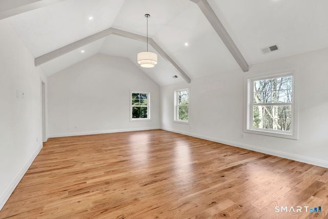 100 Tashua Road, Trumbull, CT 06611