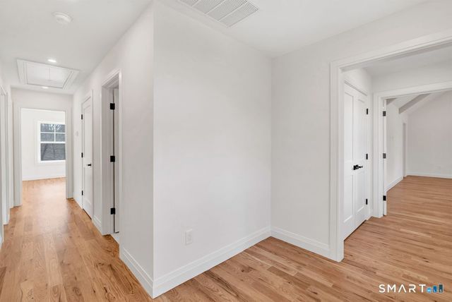 100 Tashua Road, Trumbull, CT 06611