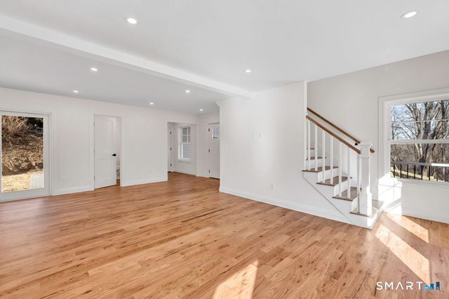 100 Tashua Road, Trumbull, CT 06611