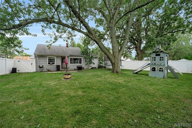 26 Siberling Drive, Cheektowaga, NY 14225