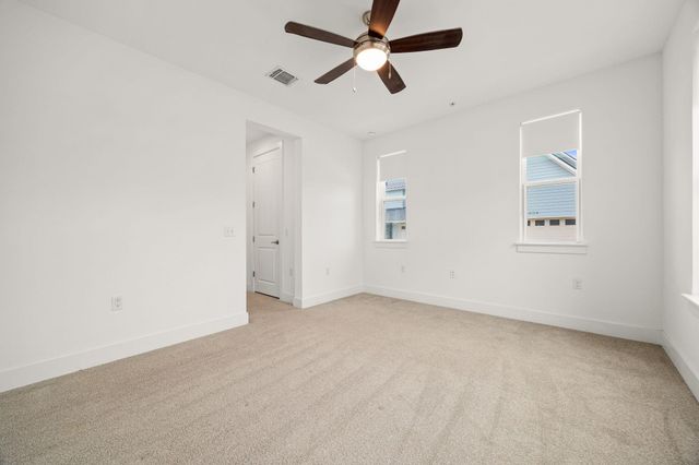 2409 Simond Ave E, Austin, TX 78723