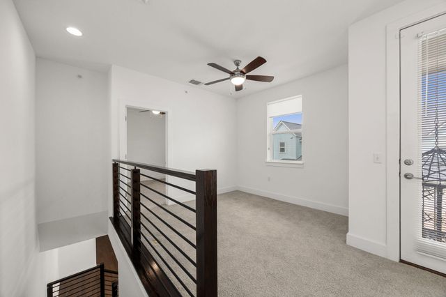 2409 Simond Ave E, Austin, TX 78723