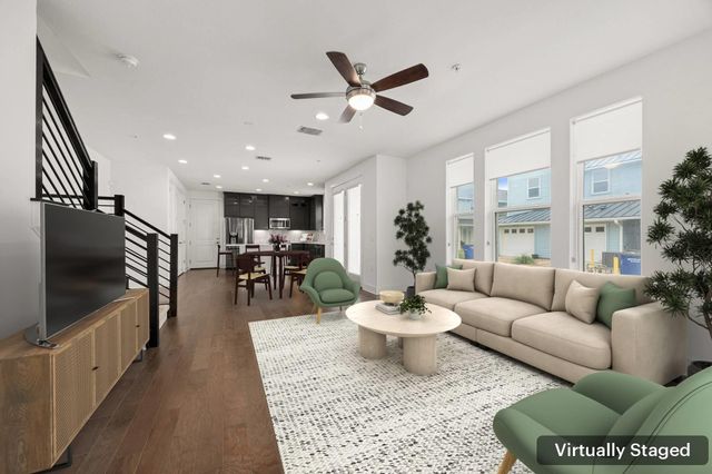 2409 Simond Ave E, Austin, TX 78723