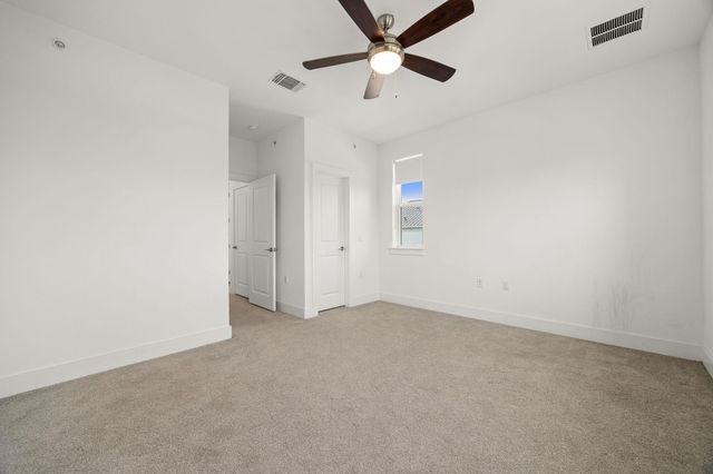 2409 Simond Ave E, Austin, TX 78723