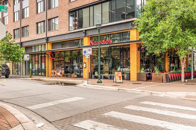 2409 Simond Ave E, Austin, TX 78723