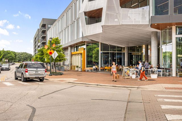 2409 Simond Ave E, Austin, TX 78723