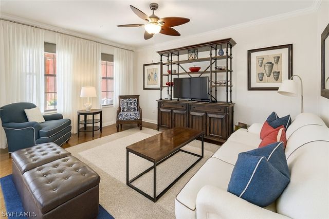 9055 Capistrano ST N 4206, Naples, FL 34113