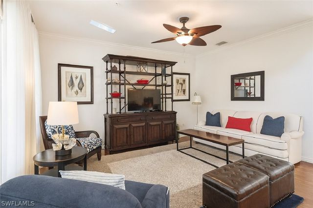 9055 Capistrano ST N 4206, Naples, FL 34113