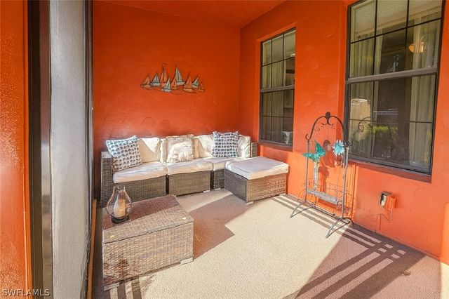 9055 Capistrano ST N 4206, Naples, FL 34113