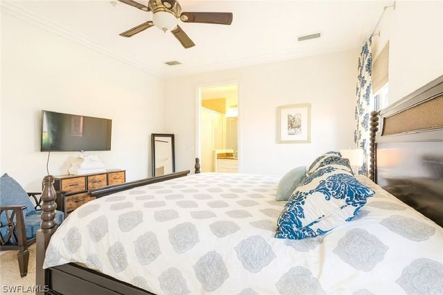 9055 Capistrano ST N 4206, Naples, FL 34113