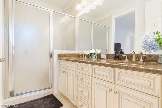 9055 Capistrano ST N 4206, Naples, FL 34113