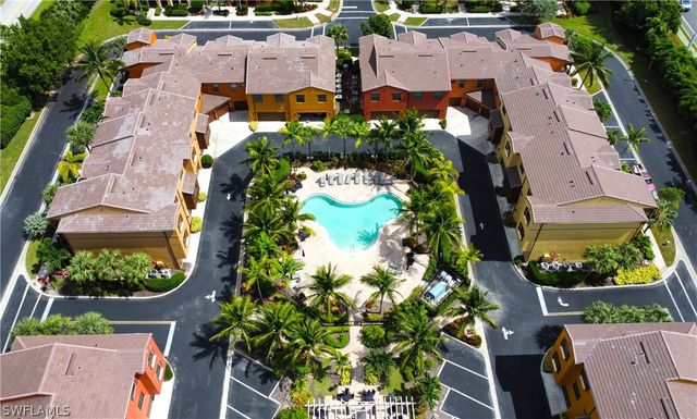 9055 Capistrano ST N 4206, Naples, FL 34113