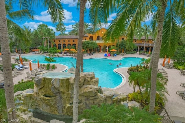 9055 Capistrano ST N 4206, Naples, FL 34113