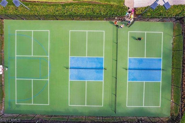 9055 Capistrano ST N 4206, Naples, FL 34113