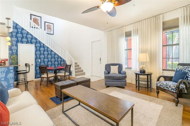 9055 Capistrano ST N 4206, Naples, FL 34113