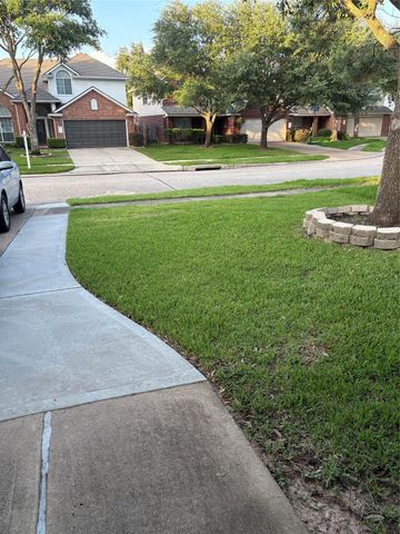 5122 Forest Sage Lane, Katy, TX 77494