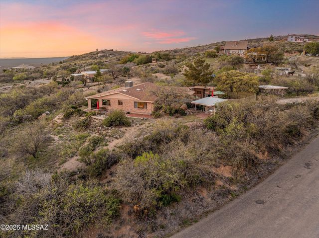 1450 W Linda Vista Road, Oracle, AZ 85623