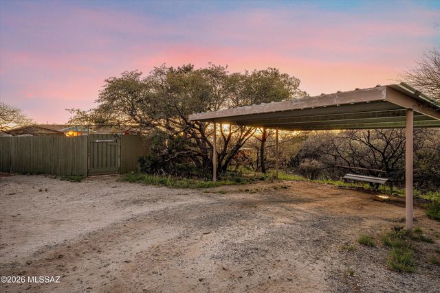 1450 W Linda Vista Road, Oracle, AZ 85623