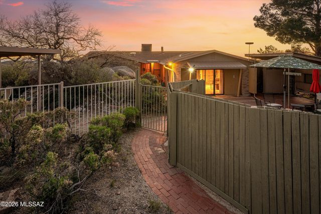 1450 W Linda Vista Road, Oracle, AZ 85623