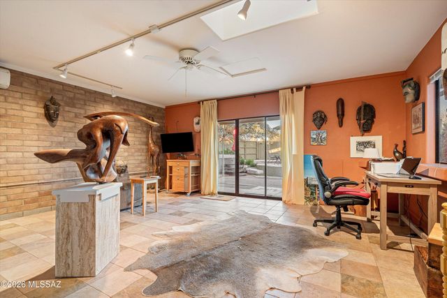 1450 W Linda Vista Road, Oracle, AZ 85623