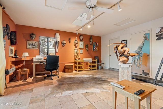 1450 W Linda Vista Road, Oracle, AZ 85623