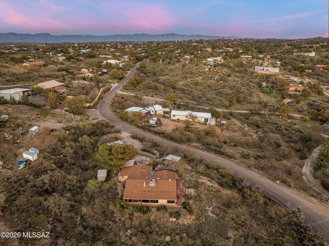 1450 W Linda Vista Road, Oracle, AZ 85623