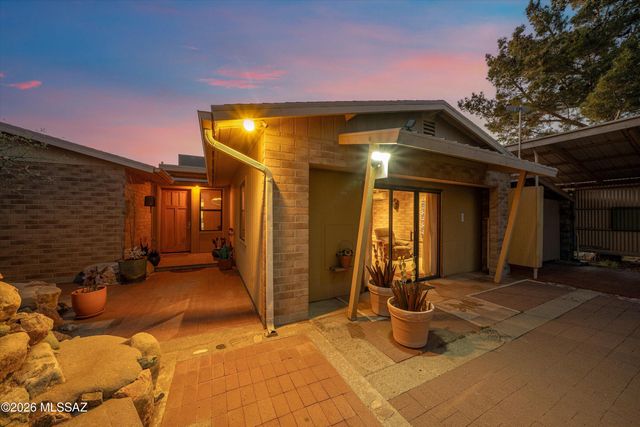 1450 W Linda Vista Road, Oracle, AZ 85623