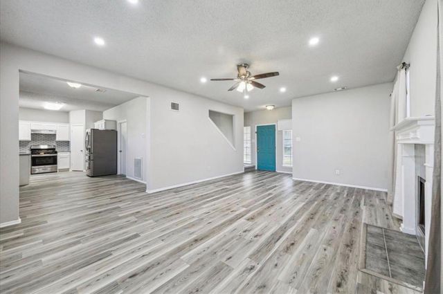 8030 Log Hollow Drive, Houston, TX 77040