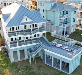 70 Grand Beach Boulevard, Galveston, TX 77550