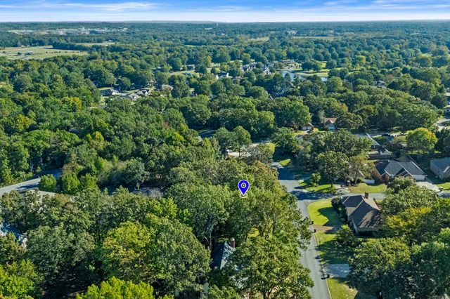 308 River Oaks Blvd, Searcy, AR 72143